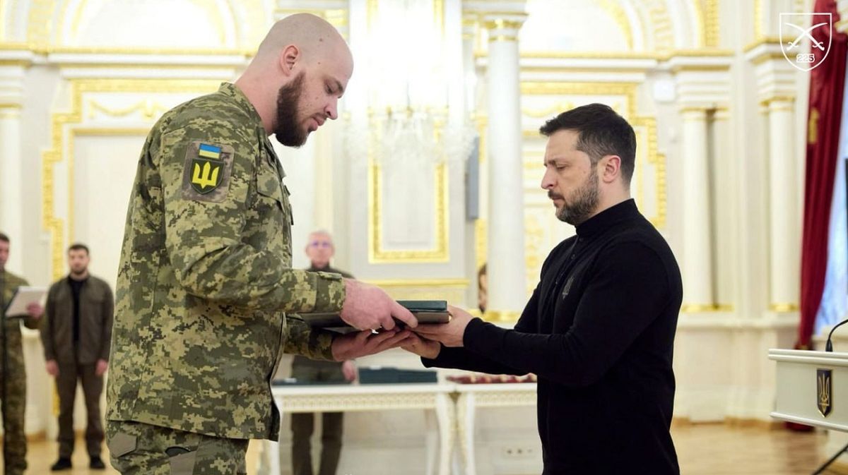 Президент нагородив унікальною відзнакою військового за участь у боях на Курщині  
