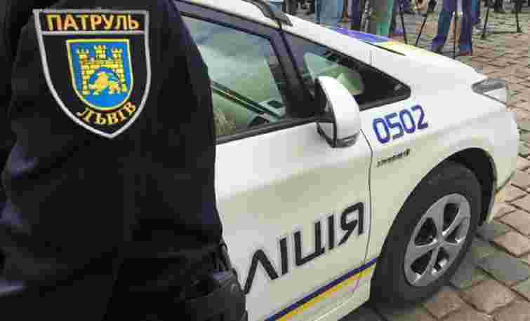 Псевдомінувальник автомобіля біля управління патрульної поліції у Львові отримав штраф