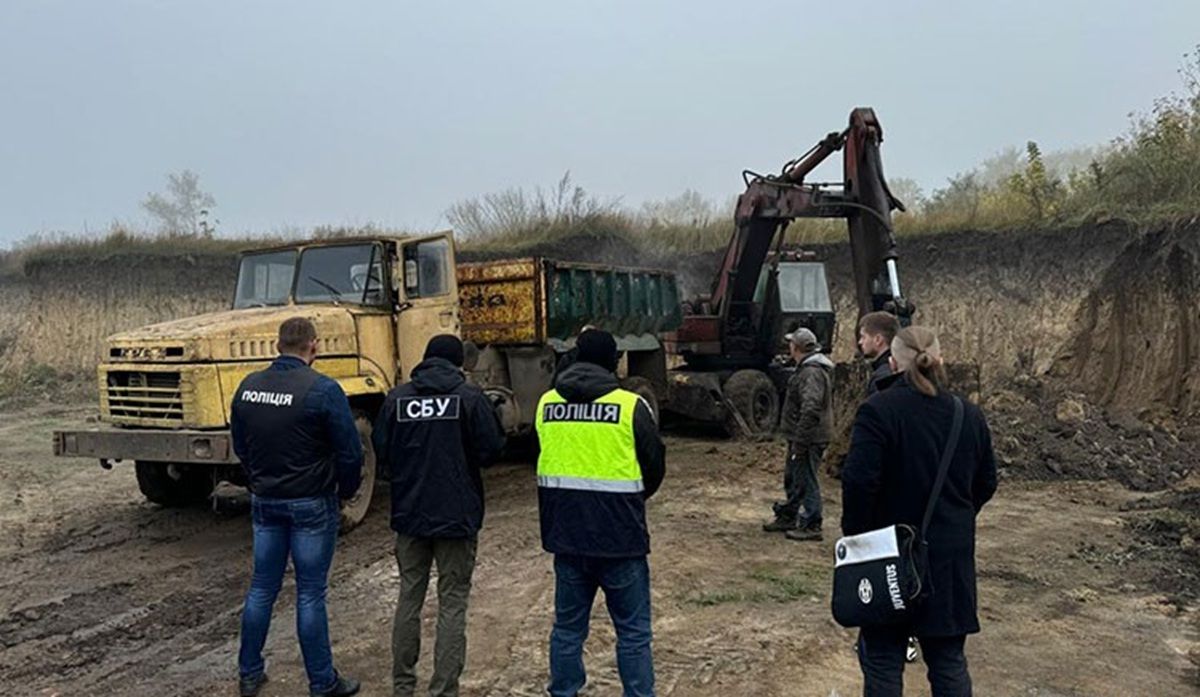 На Тернопільщині злочинна група захопила родовище глини