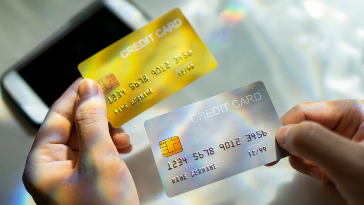 Нацбанк скасував ліміти на вихідні перекази з картки на картку