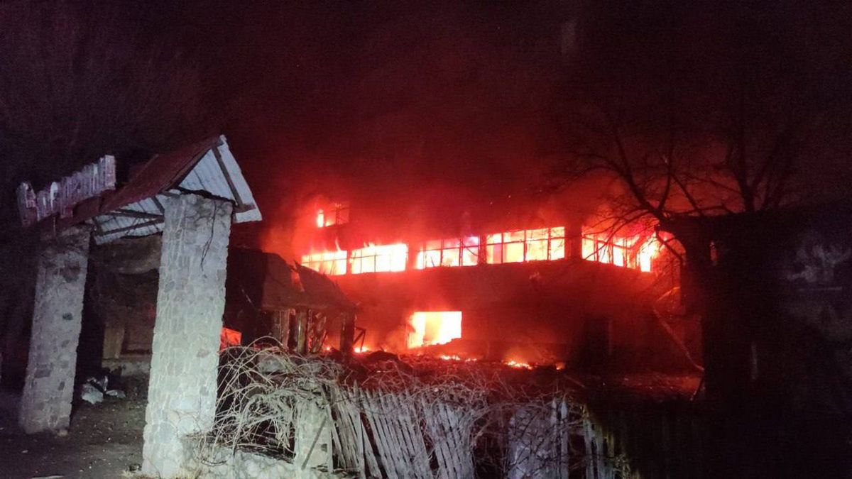 Росіяни масовано атакували Харків дронами, є руйнування та постраждалі