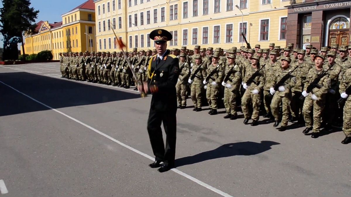 Освіта у вищих військових навчальних закладах: умови, переваги та гарантії