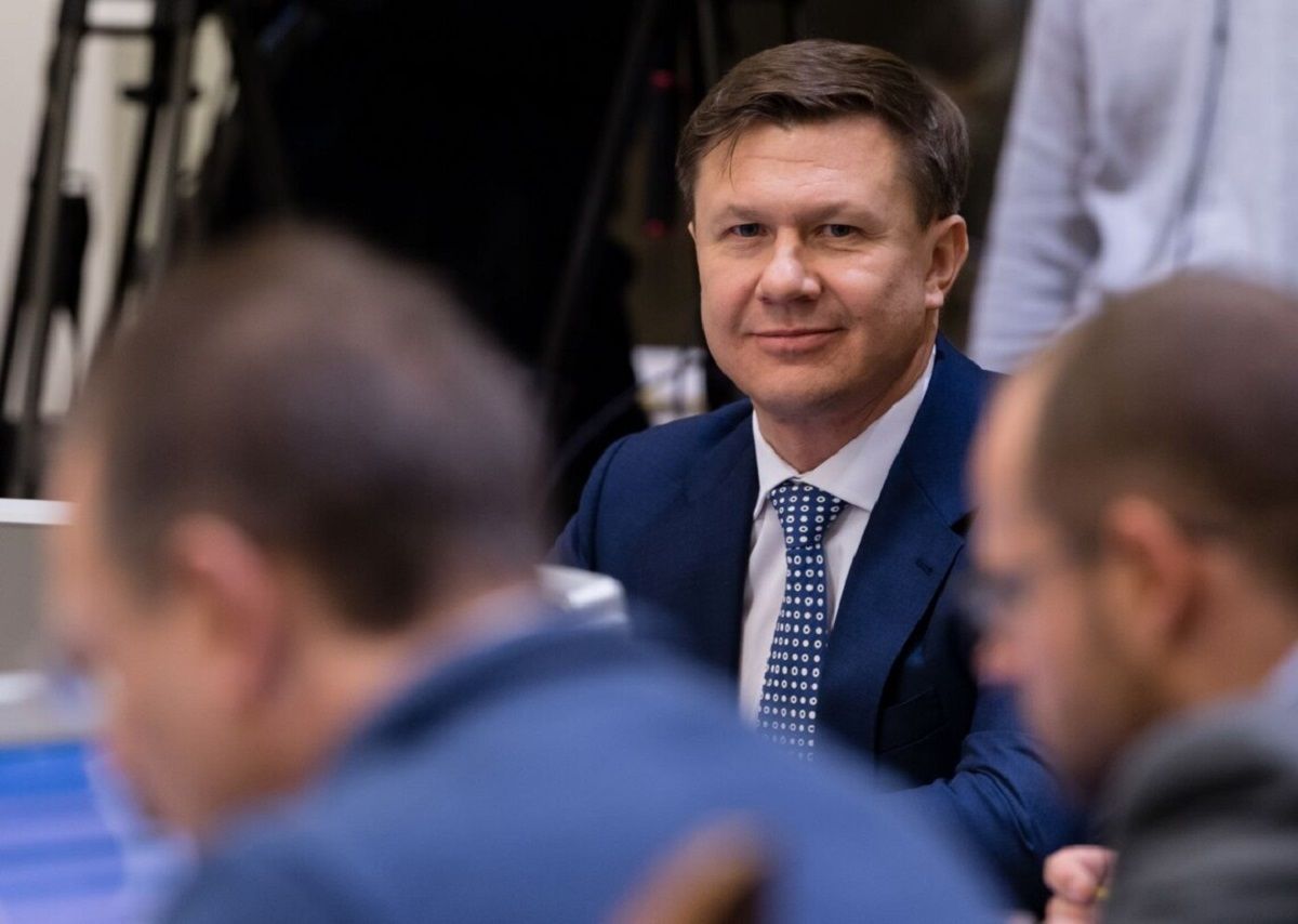 Розшукуваний ексдепутат Руслан Демчак отримав умовний термін у справі про оренду житла