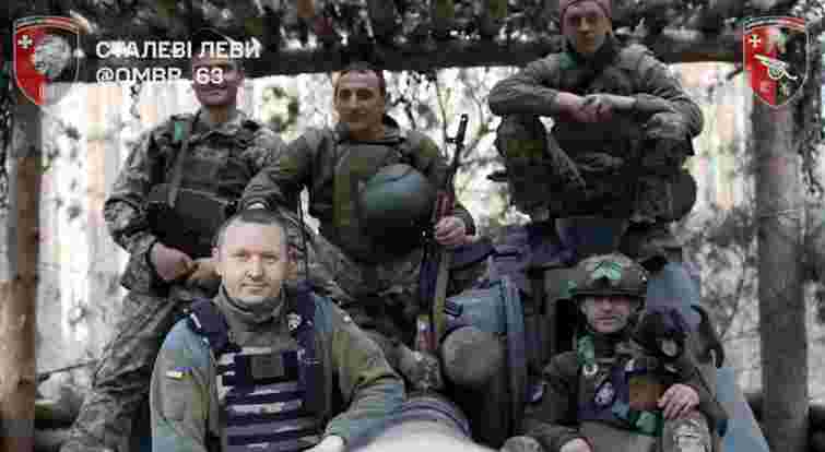 Бійці 63 ОМБр дробовиком та автоматами збили 7 дронів, захистивши САУ від російського удару