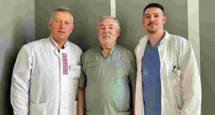 10-річний хлопчик з Тернопільщини за два роки отримав 8 переломів плеча