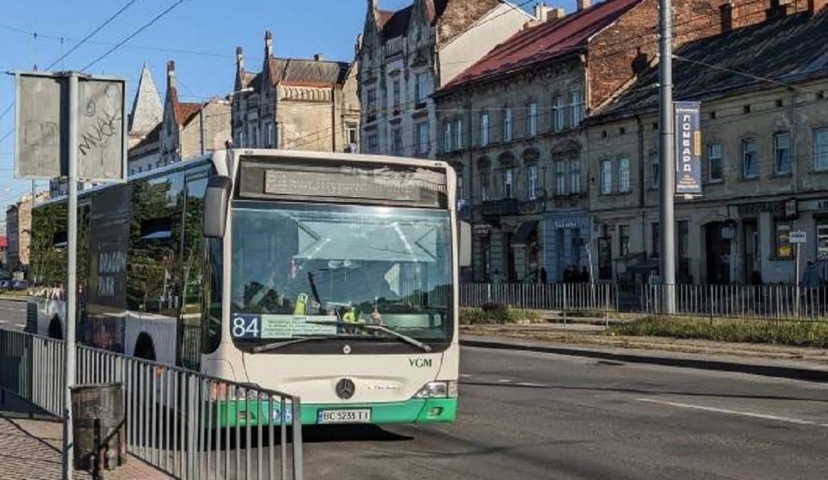 Львівські перевізники пропонують збільшити вартість проїзду для всіх категорій пасажирів