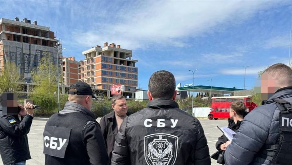 На Закарпатті за вимагання відкату у переможця тендеру затримали посадовця селищної ради