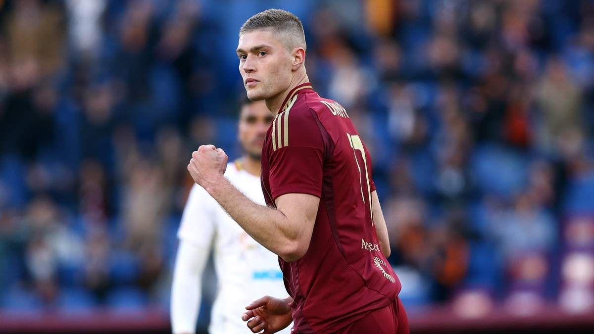 Довбик став найкращим гравцем місяця в Серії А, обійшовши чемпіона Європи