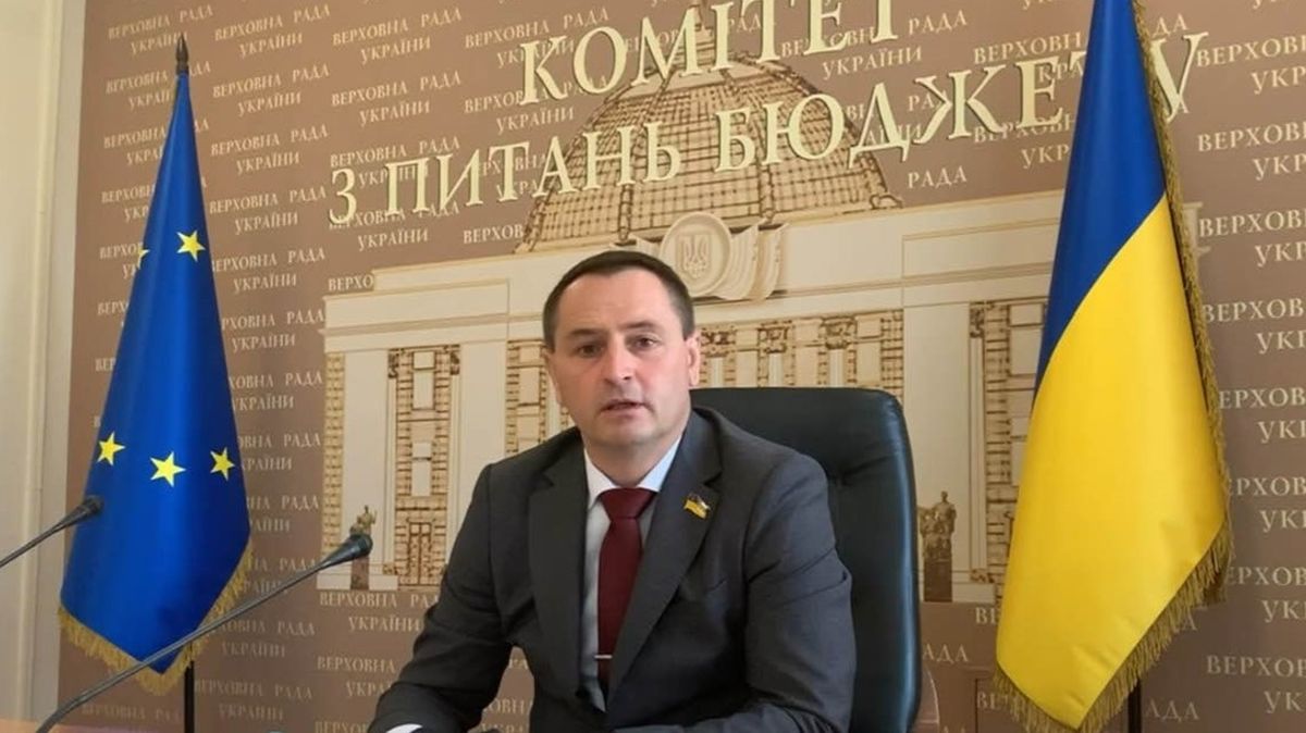 Дружина нардепа із Закарпаття Михайла Лаби за 583 грн купила 0,16 га у курортному селі