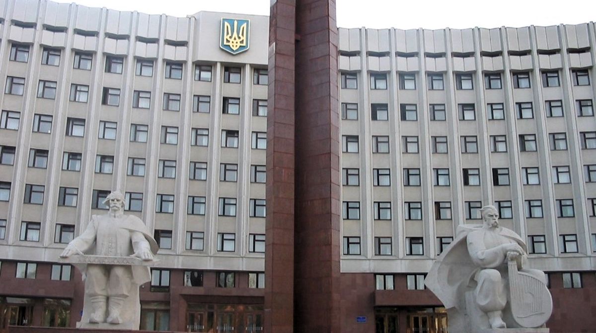 На Прикарпатті скасували проведення масових заходів під час Великодня