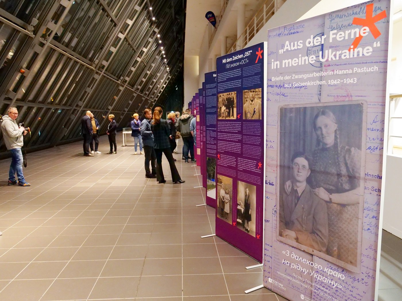 Відкриття виставки у Ґельзенкірхені. Фото Анни Яценко