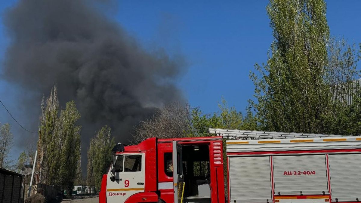 Росіяни інсценували атаку на Донецьк для звинувачень України в порушенні перемир'я