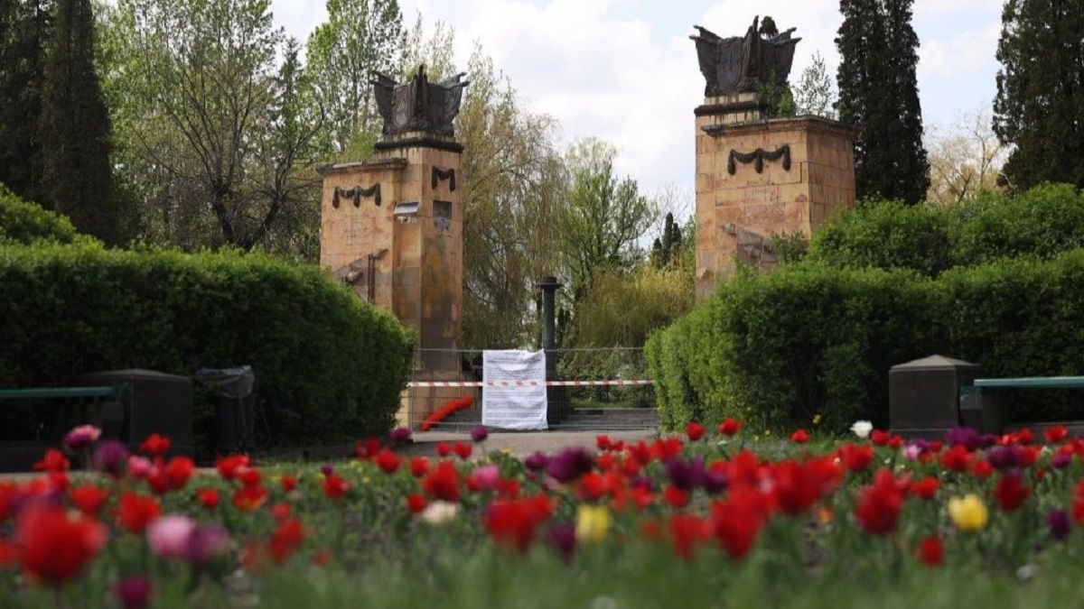 У Львові показали ексгумацію радянських військових на Пагорбі Слави