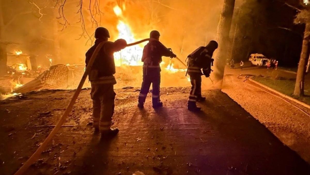 Росія масовано атакувала Україну 70 ракетами та 145 безпілотниками