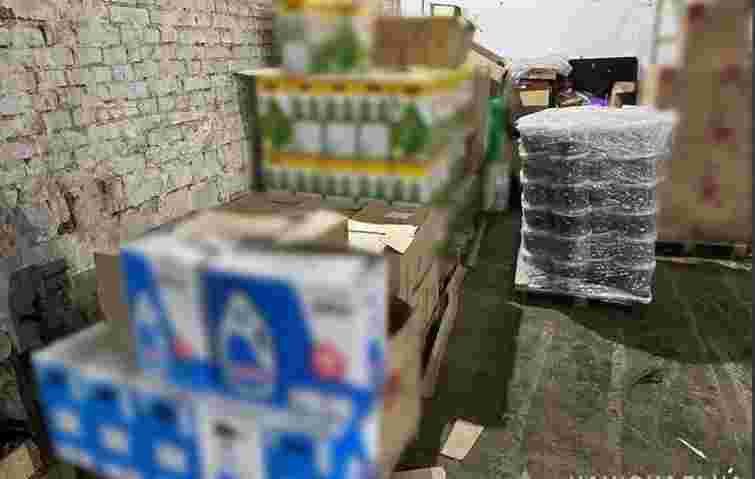 Чернівчанин отримав штраф за підробку побутової хімії на мільйони гривень