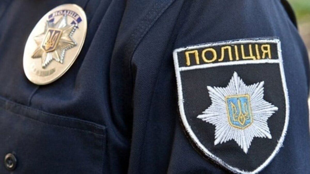 Поліцейський з Львівщини уник покарання за переправлення чотирьох ухилянтів