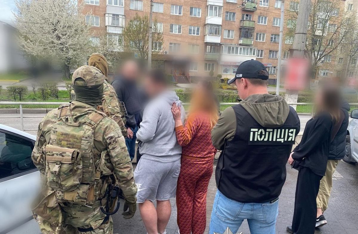 Під виглядом ліків для схуднення в Україну з Молдови завозили великі партії психотропів