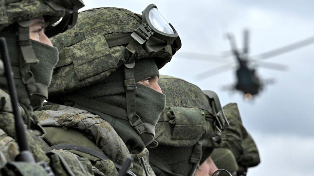 Росіяни під прикриттям масованого ракетно-дронового обстрілу активізували штурми