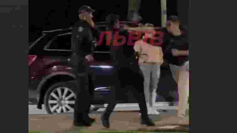 Учасник дорожнього конфлікту у Львові побив поліцейських