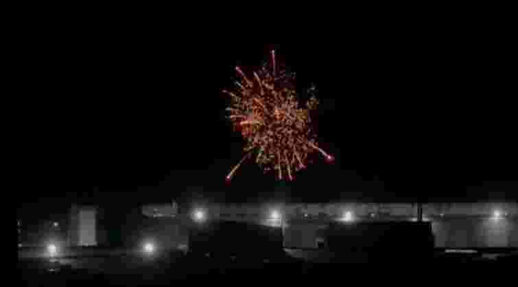 Поліція розшукала закарпатця, який запускав феєрверки у ромському таборі