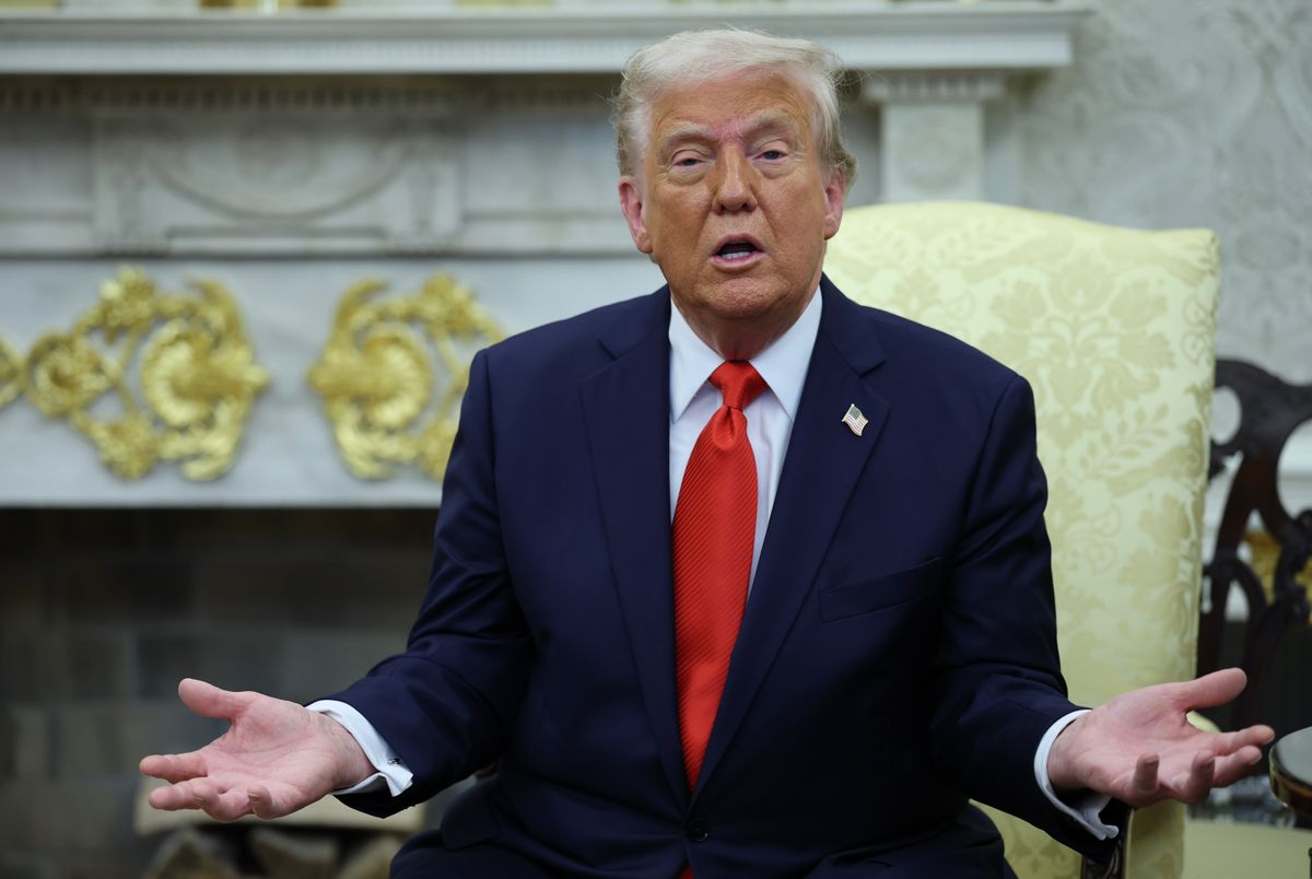 Трамп вимагає в України негайного підписання угоди про корисні копалини
