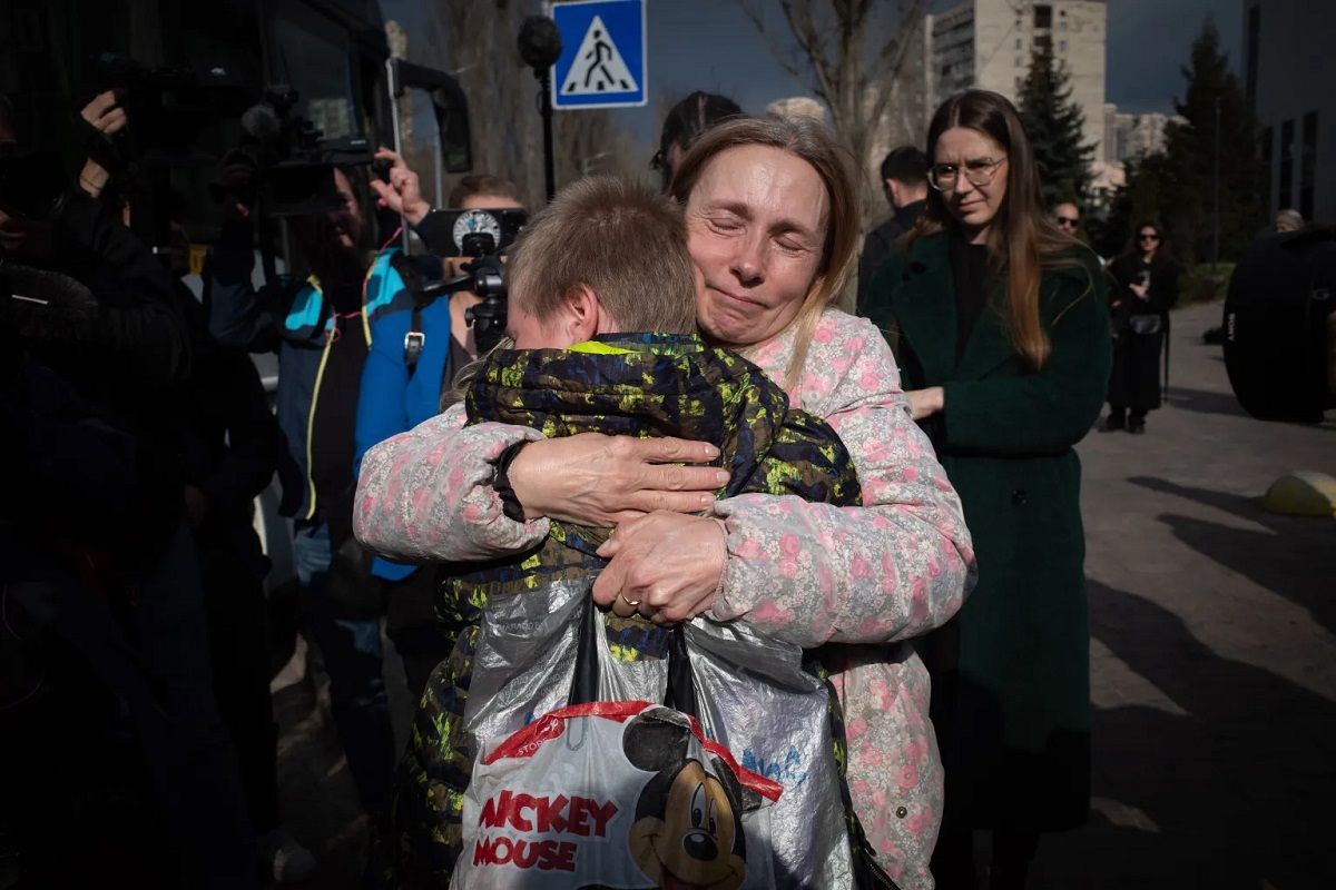 З окупованих Росією територій вдалось повернути ще 12 дітей 