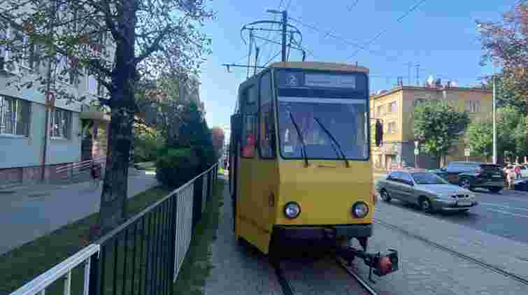 У Львові пішохідка спричинила ДТП з трамваєм та відсудила компенсацію в перевізника