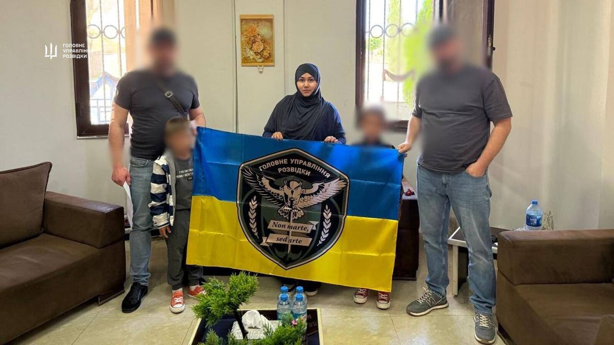ГУР та МЗС звільнили з сирійського табору «Родж» останню полонену українку та її дітей