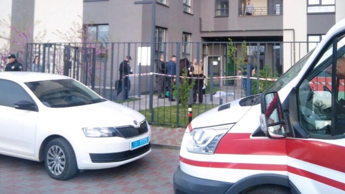 У Львові двоє підлітків загинули внаслідок падіння з 16-го поверху