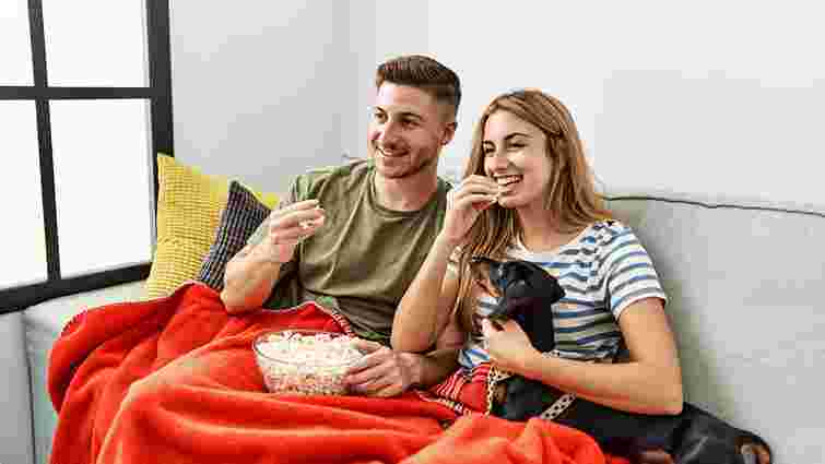 Комедія з Тарасом Цимбалюком та Наталкою Денисенко на SWEET.TV: романтика, пригоди та кохання