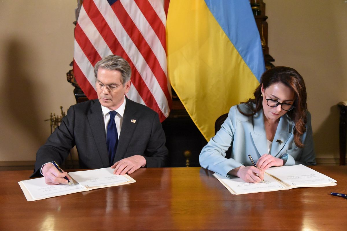 Угода про копалини з США містить пункт про військову допомогу для України