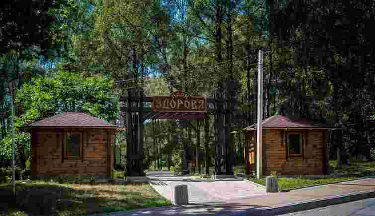 У Тернополі п'ять парків оброблятимуть від кліщів