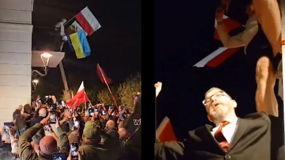 Кандидат у президенти Польщі з прихильниками зірвав український прапор з будівлі мерії