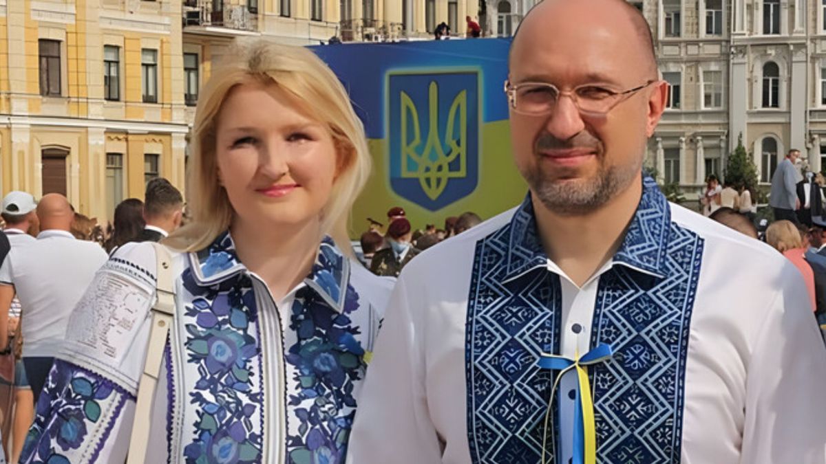 Після розслідування журналістів Денис Шмигаль задекларував елітне авто дружини