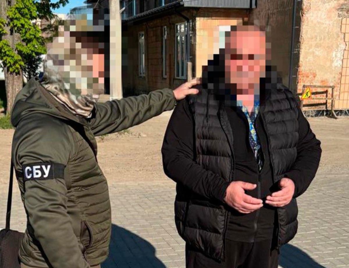 На Рівненщині ексвійськком за хабарі допомагав оформити інвалідність та відстрочки