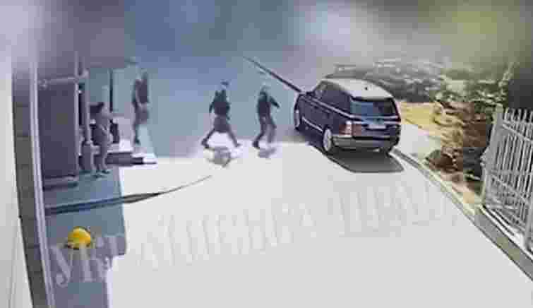 Журналісти показали відео замаху на Сергія Стерненка 