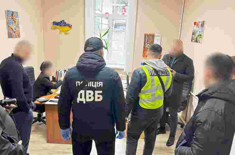 На Буковині судитимуть чиновника за крадіжку сміття з міського полігону