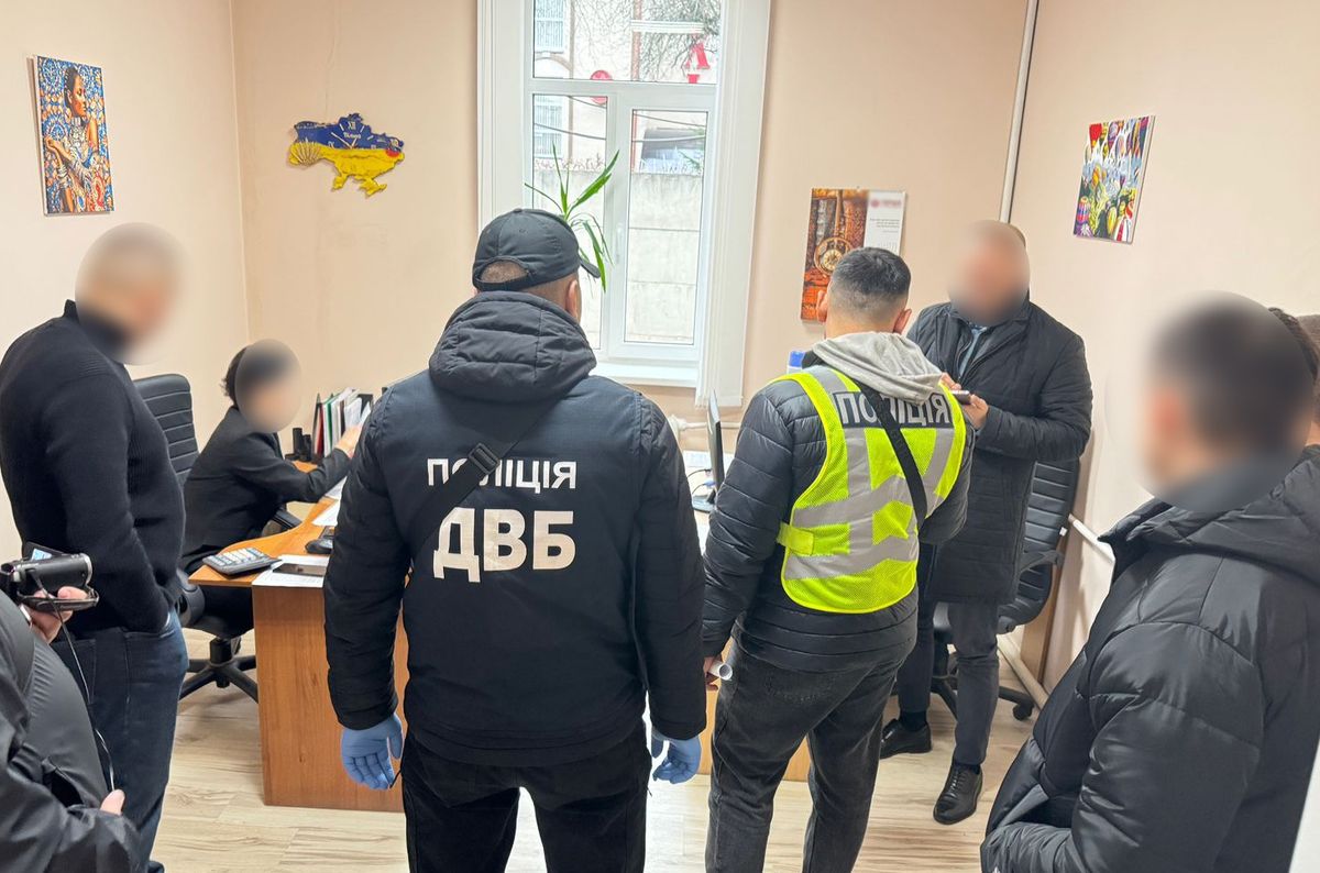 На Буковині судитимуть чиновника за крадіжку сміття з міського полігону