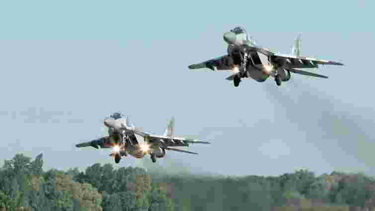 Повітряні сили вдарили по командному пункту російських мотострілків у районі Бахмута