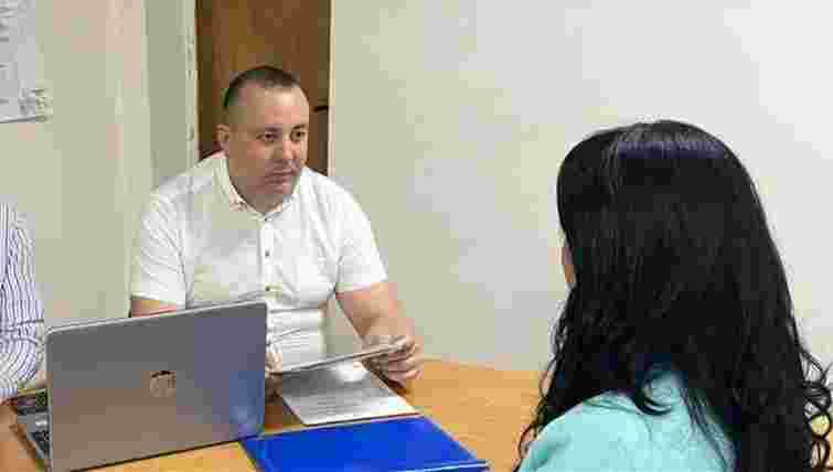 Суд конфіскував необґрунтовані 2 млн грн у посадовця нотаріату на Закарпатті