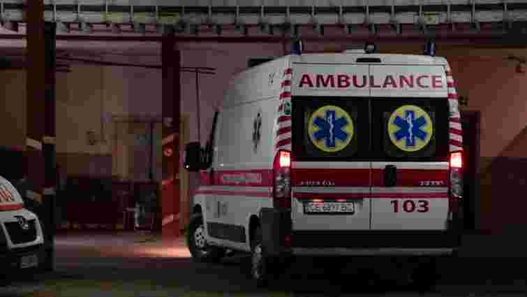 У Чернівцях з недобудованого будинку випав і загинув 19-річний чоловік