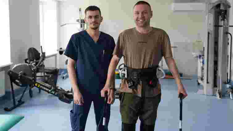 Львівські спеціалісти допомогли 38-річному нотаріусу з Коломиї знову стати на ноги