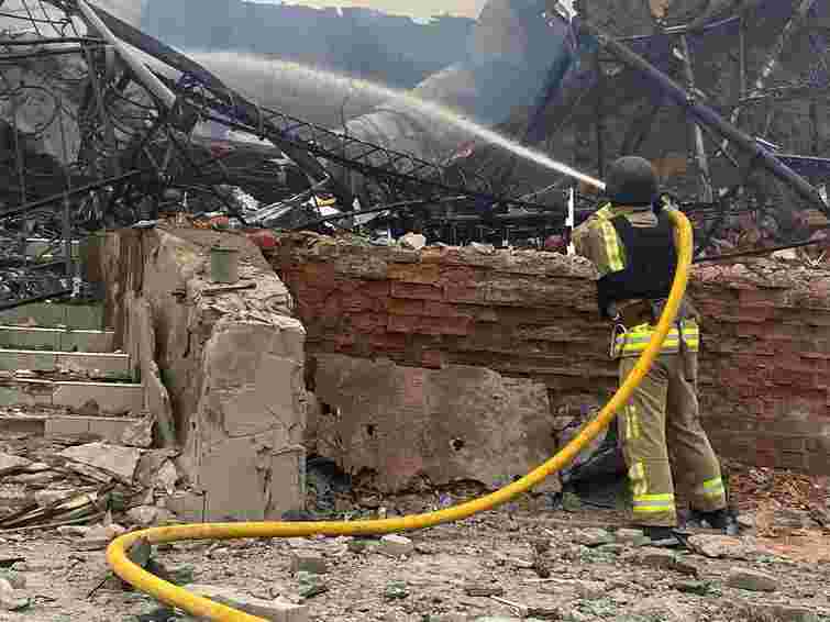 Росіяни завдали удару по Сумах балістичною ракетою, загинув чоловік та двоє дітей
