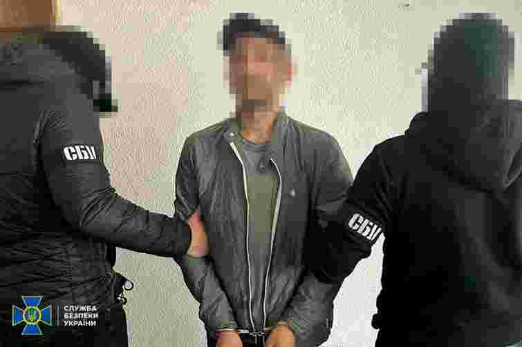 44-річний мешканець Сумщини шпигував за Силами оборони під виглядом військового