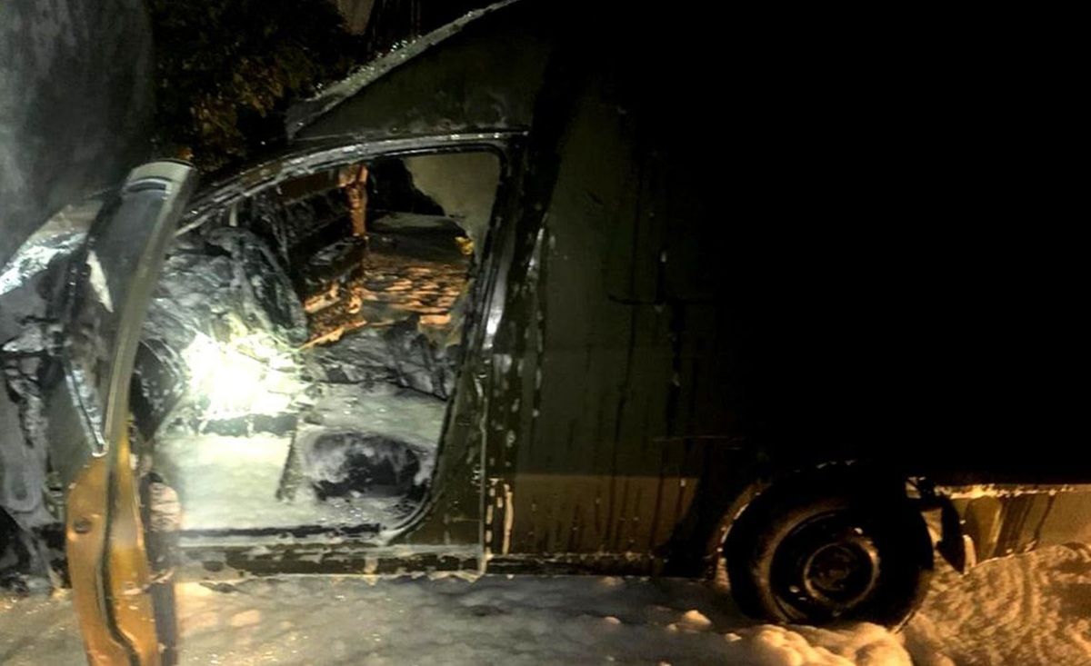 Двох тернополян ув'язнили за підпал авто ЗСУ на замовлення росіян