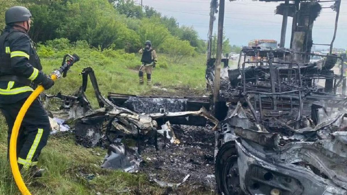 У Сумах російський дрон атакував службове авто енергетиків, є загиблий
