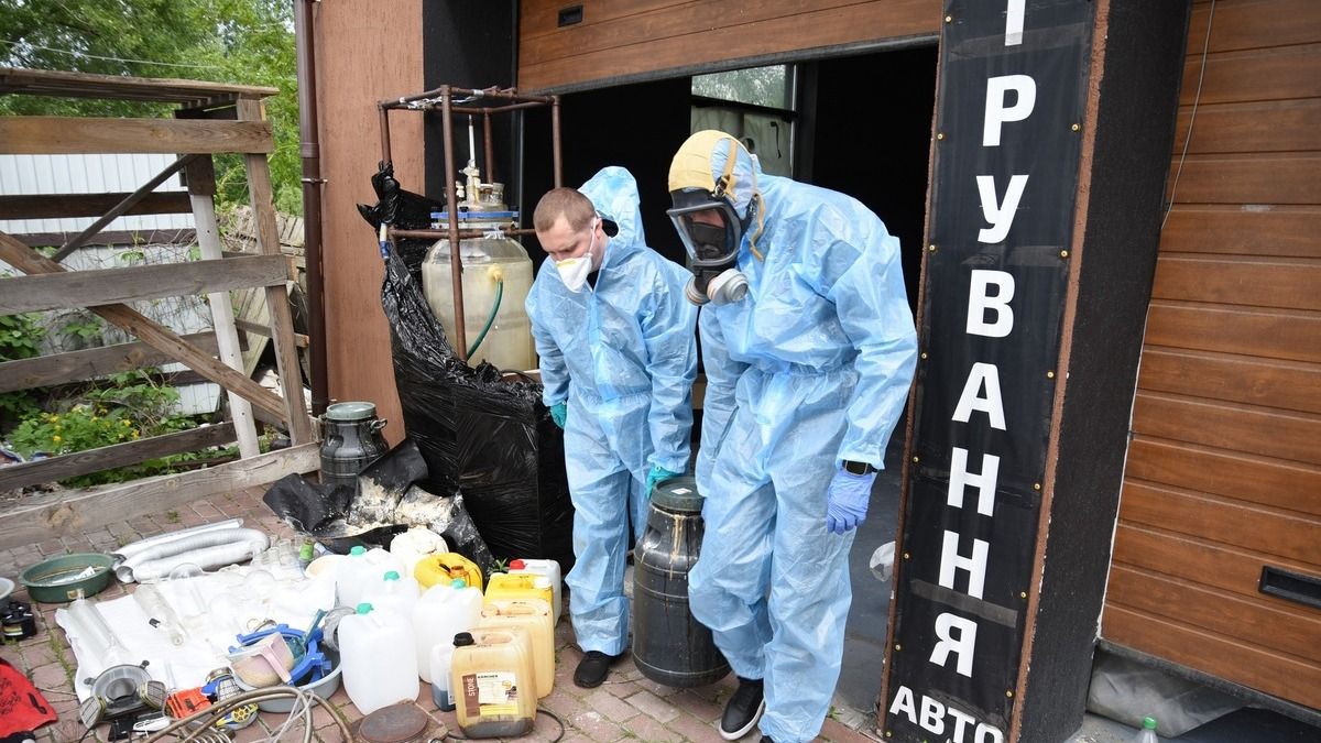 Поліція викрила на Львівщині нарколабораторії, що належать до всеукраїнської мережі