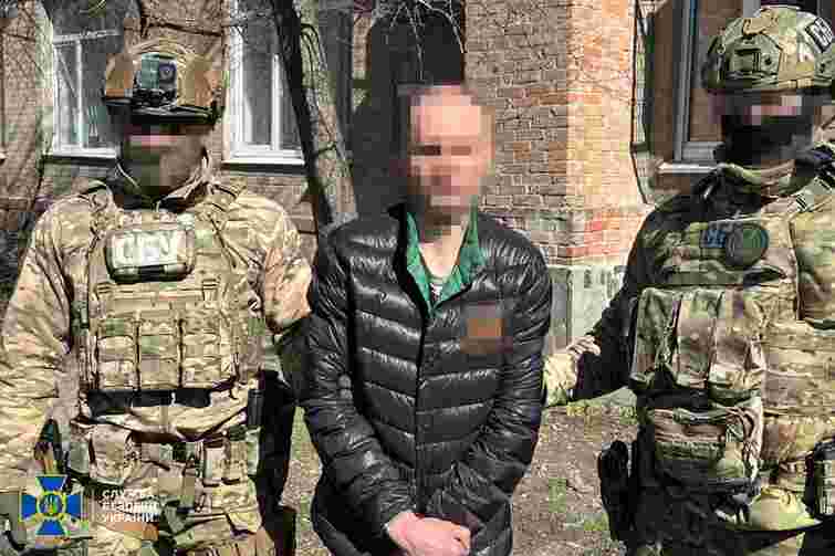 На Полтавщині СБУ затримала російського розвідника за підготовку атак на військові госпіталі