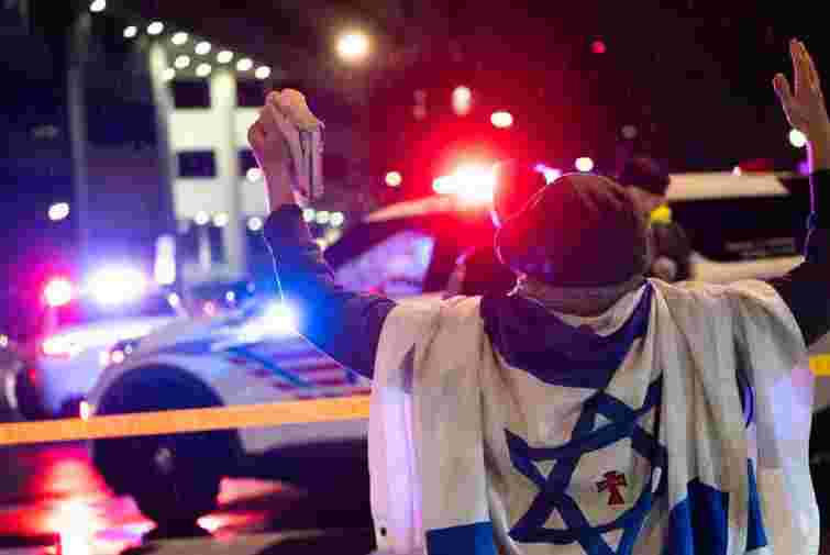 У центрі Вашингтона 30-річний чоловік застрелив двох співробітників ізраїльського посольства