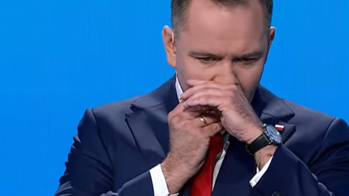 Кандидат у президенти Польщі під час дебатів вживав нікотиновий стимулятор